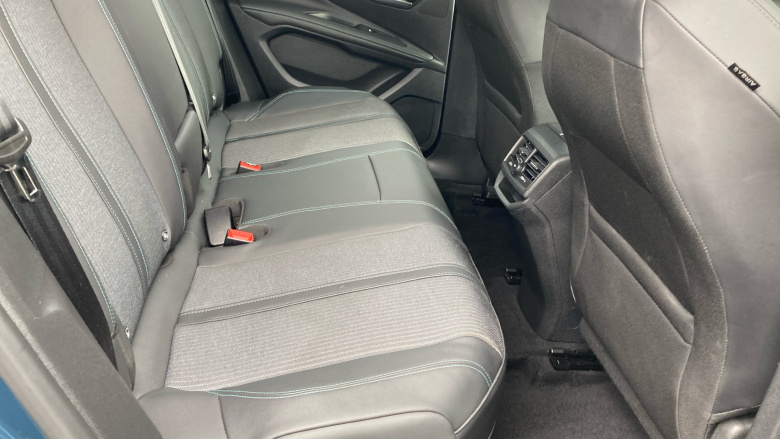 Peugeot 3008 1.6 Hybrid 180 Allure 5dr e-EAT8 Estate